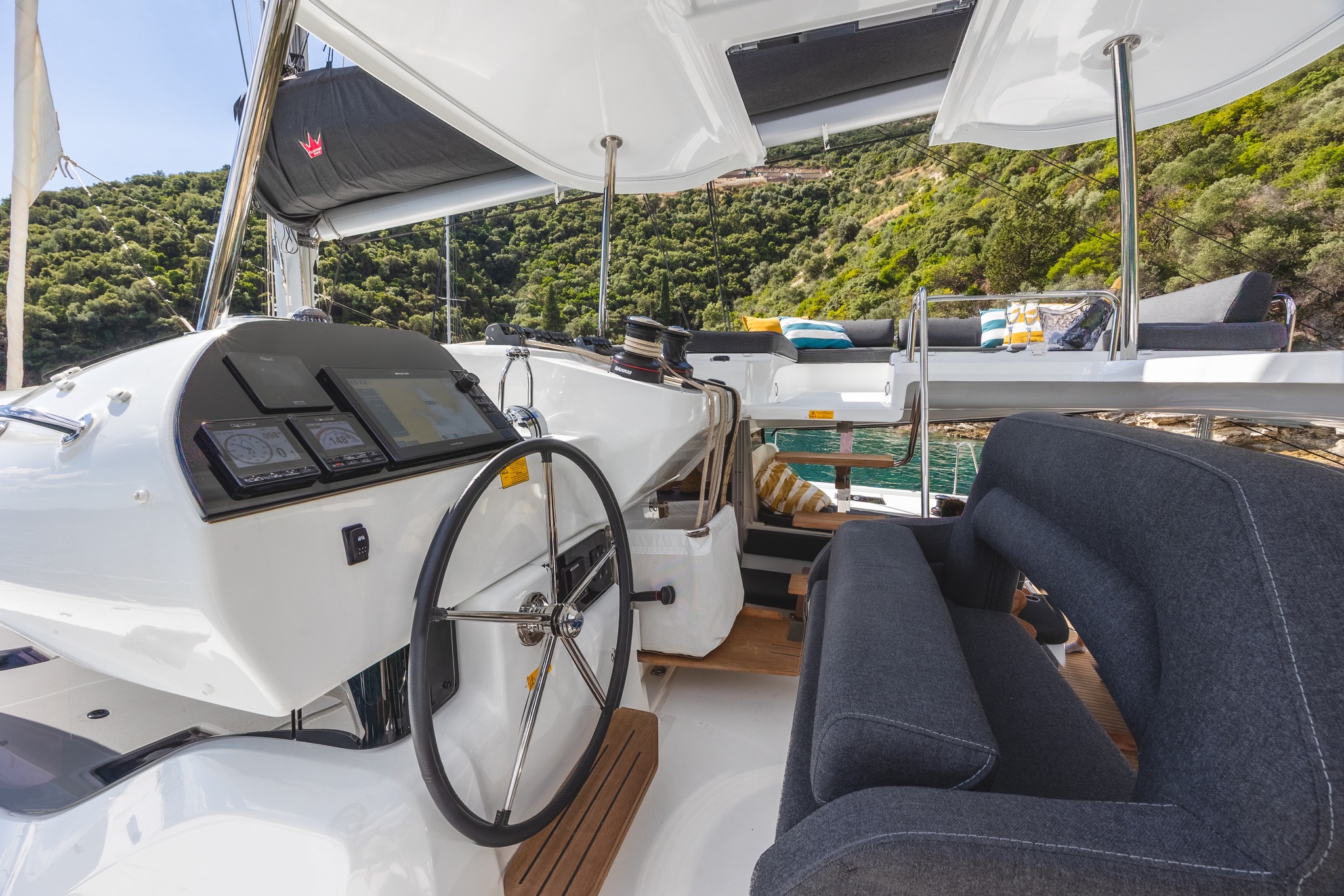 Lagoon 43 – SOLANA