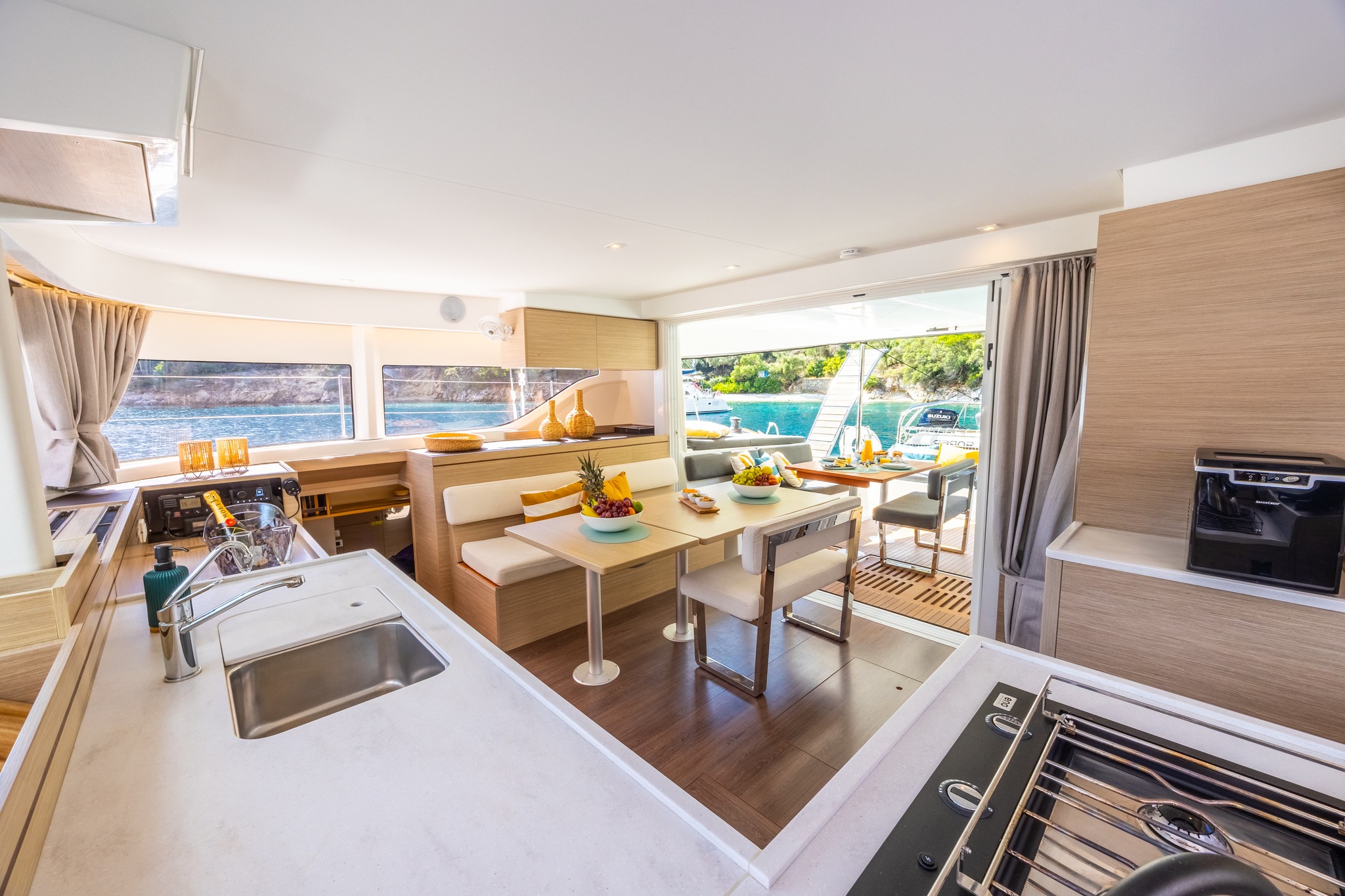 Lagoon 43 – SOLANA